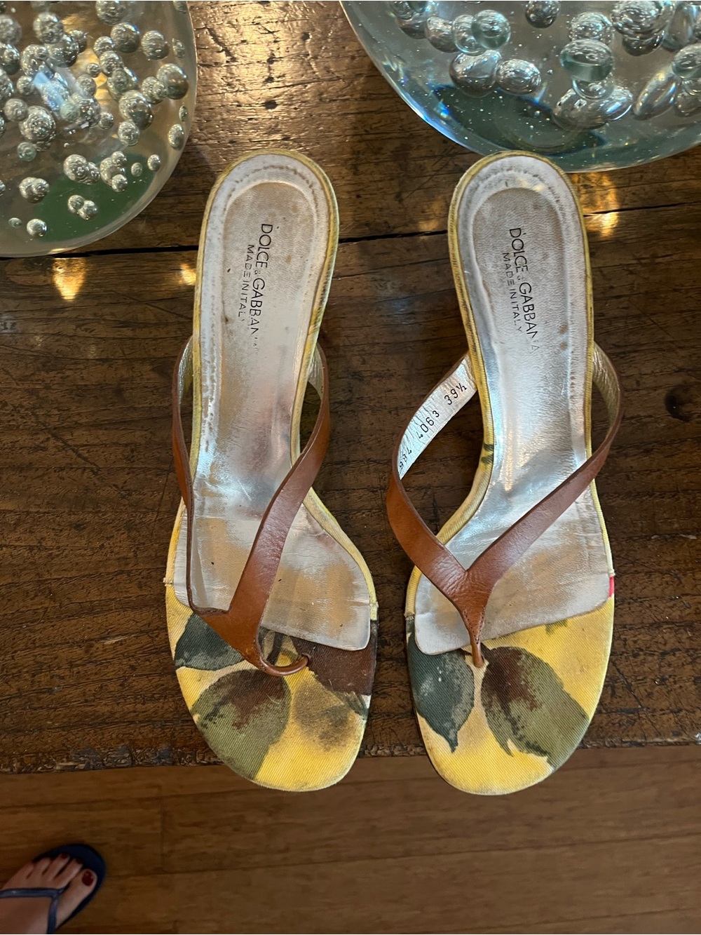 Rare Vintage Dolce and Gabbana flip flop heels with a yellow and pink floral